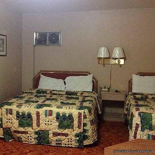 Travel Motel Raton Eksteriør billede